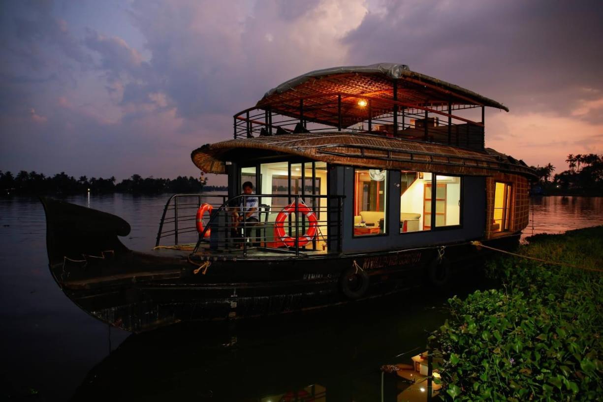 Marari Sibiya Beach Villa Mararikulam Exterior foto